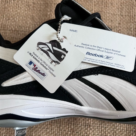 Reebok Men's Black and White Cleats - Picture 2 of 6